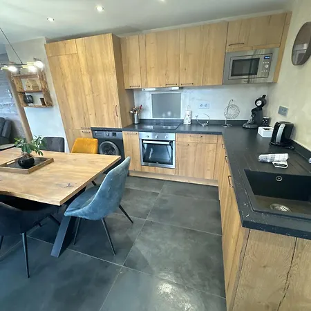 Apartment La Ruche Bel Avec Terrasse, Magnifique Vue , 2 *